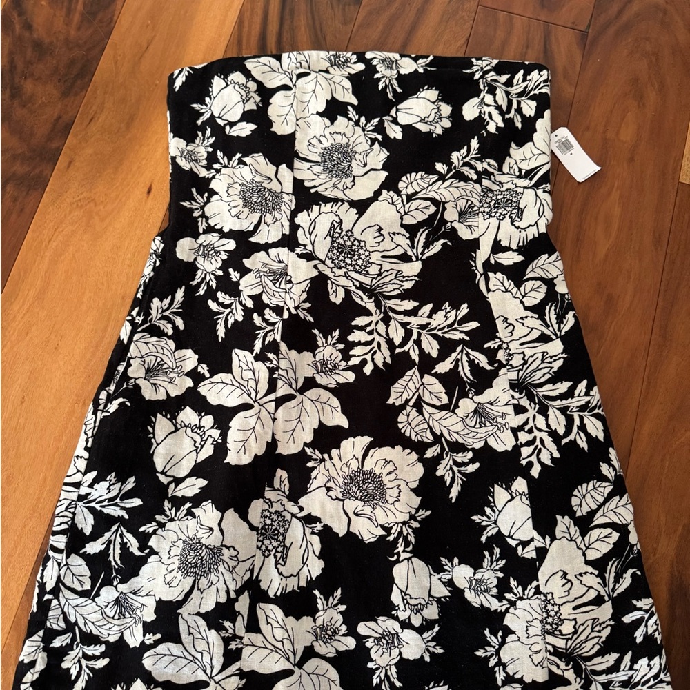 Old Navy Monochrome Floral Dress